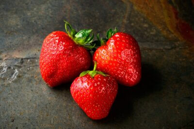 extract DNA from a strawberry